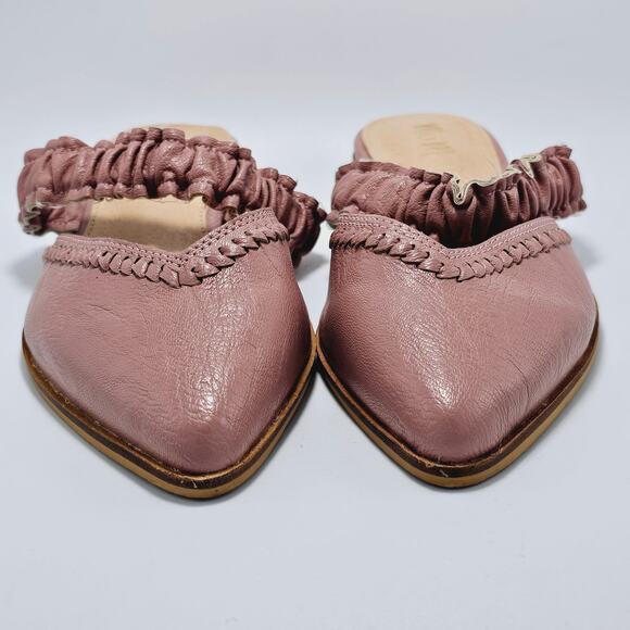 Mi,im Pink/ Mauve Leather Slip On Flat Womens size 6.5 Narrow - Picture 2 of 7